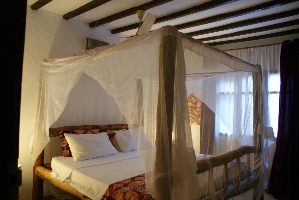 Economy hotel Oasis Jambiani (Zanzibar)